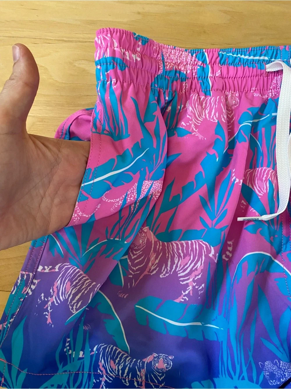 Chubbies Swim Trunks Medium 4” Inseam Men’s Swim Trunks